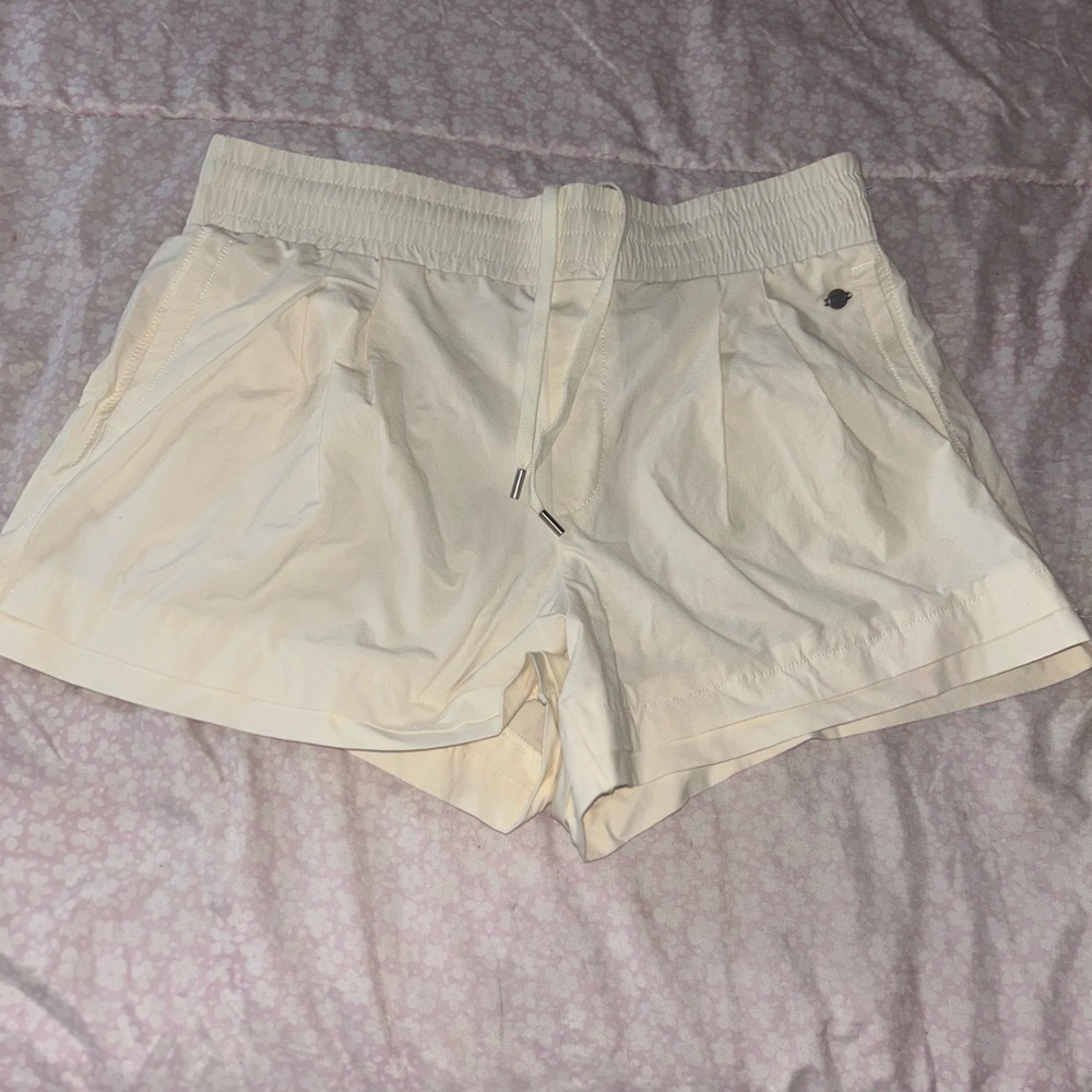 Athletic shorts